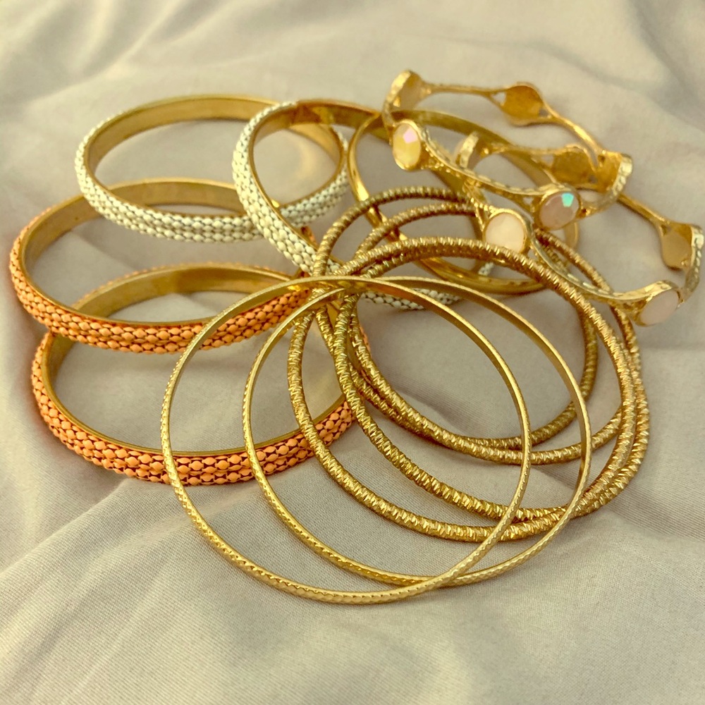 Costume jewelry bracelets